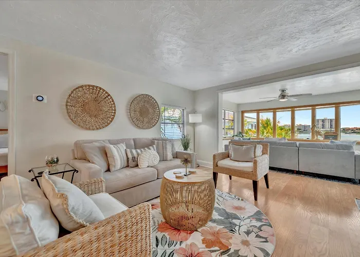 Watch The Dolphins Waterview 2-bed Heated Pool
