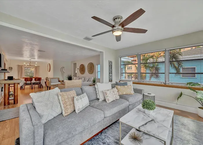 Watch The Dolphins Waterview 2-bed Heated Pool